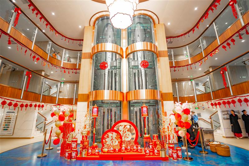 三峡长江叁号春节航次金色大街 三峡长江叁号春节航次金色大街