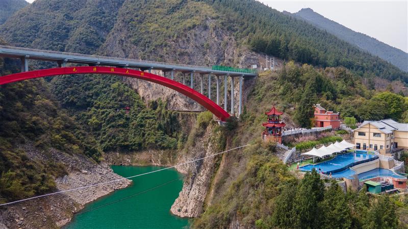 巴東無源洞 巴東無源洞