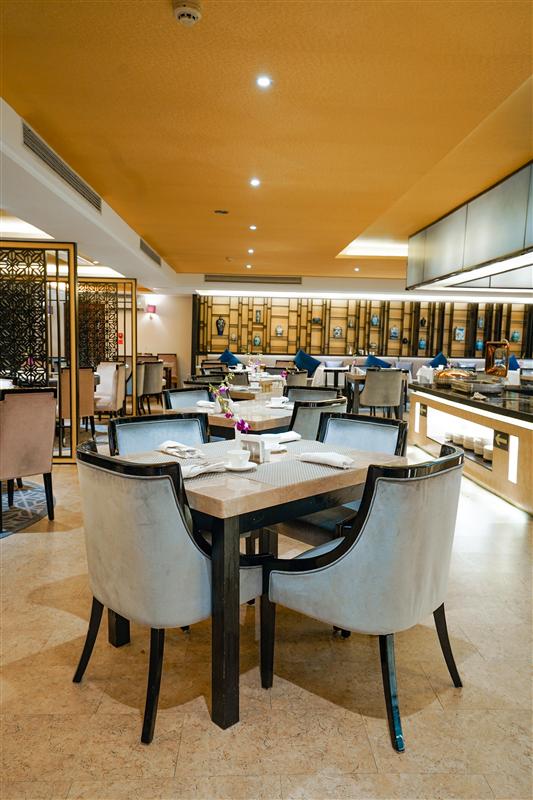 長江探索王朝餐廳 長江探索王朝餐廳