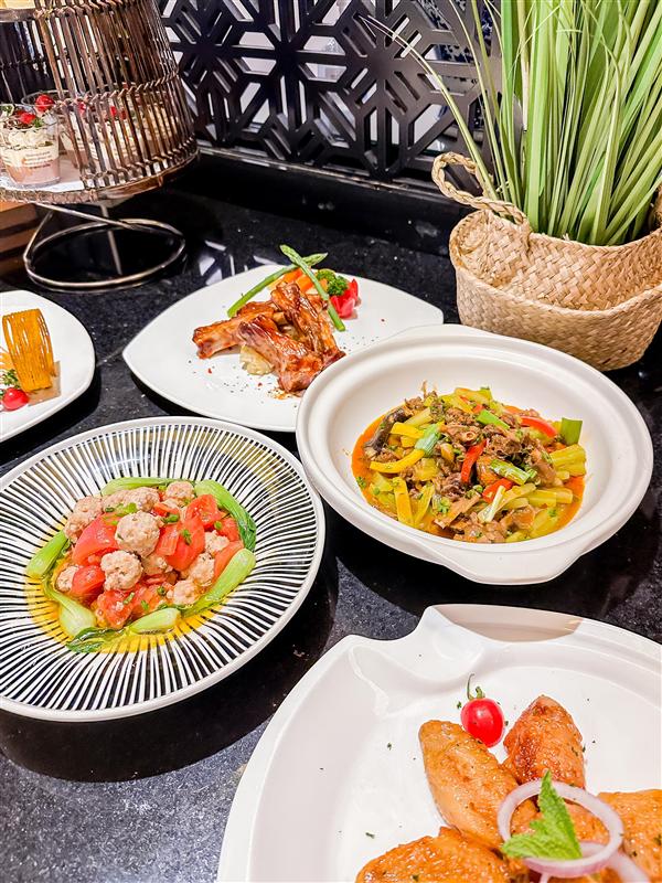 長江探索王朝餐廳 長江探索王朝餐廳