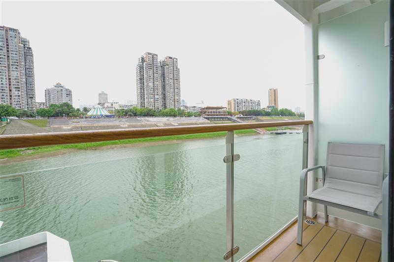 世纪绿洲行政大床房 世纪绿洲行政大床房