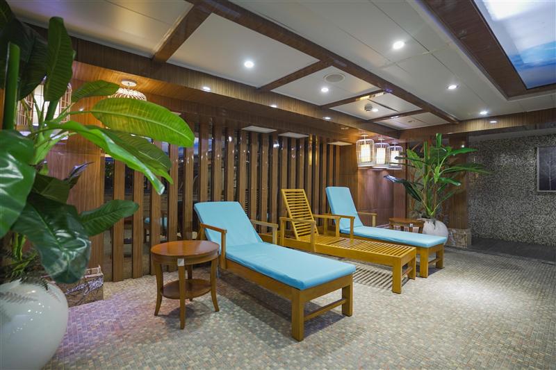 總統八號恒溫泳池 總統八號恒溫泳池