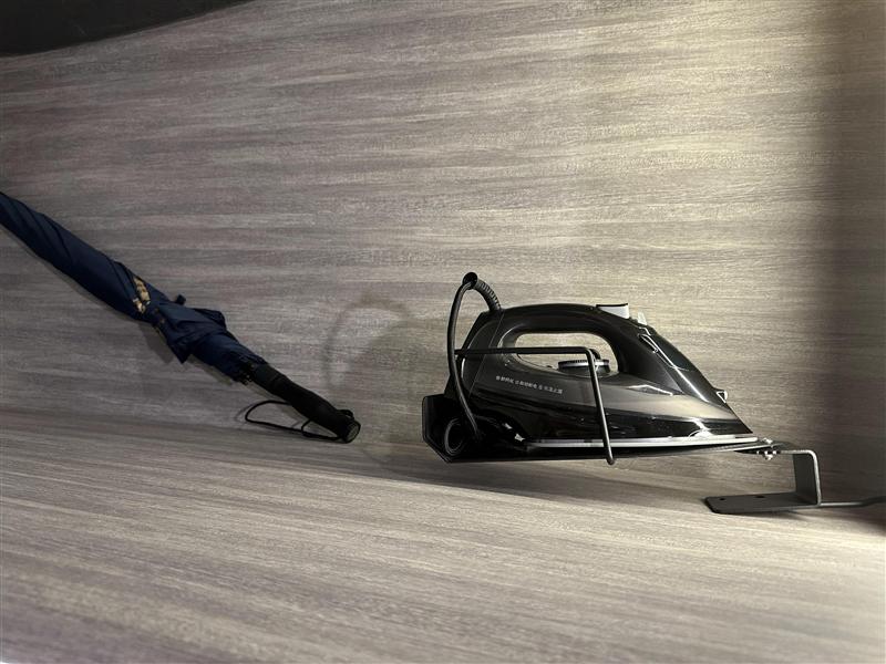 三峡游轮美维凯悦号香格里拉套房挂烫机 三峡游轮美维凯悦号香格里拉套房挂烫机