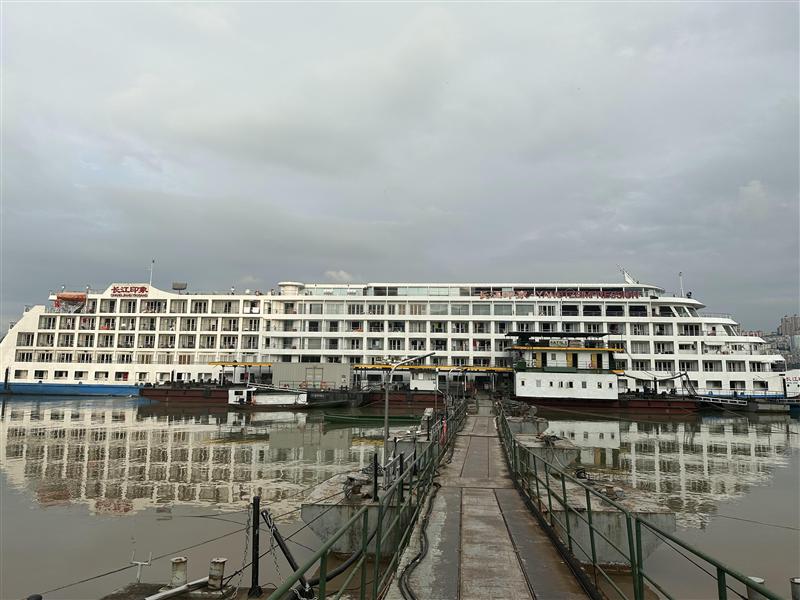 三峡游轮长江印象全景 三峡游轮长江印象全景