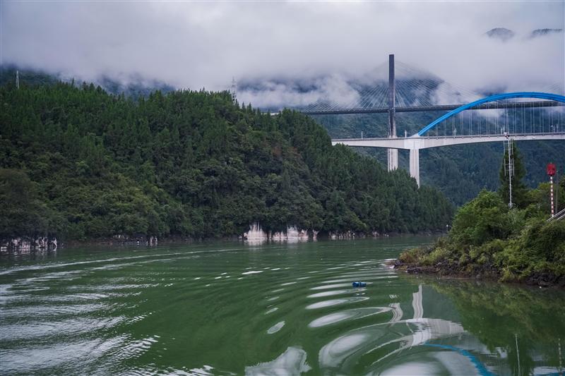 三峡长江壹号神农溪 三峡长江壹号神农溪
