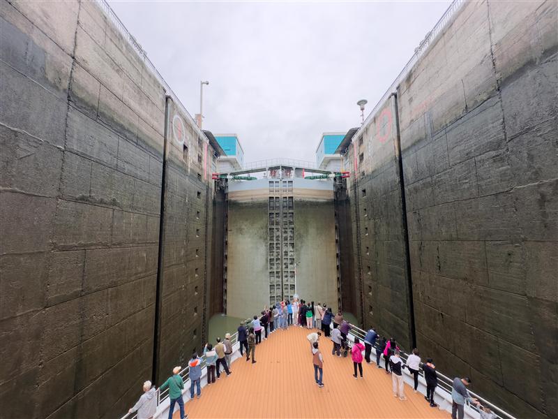 长江壹号葛洲坝船闸 长江壹号葛洲坝船闸