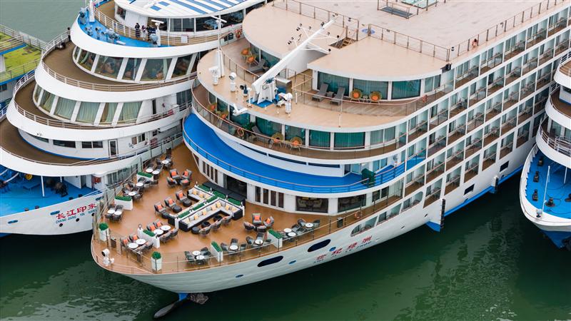 三峡奉节港世纪绿洲航拍 三峡奉节港世纪绿洲航拍