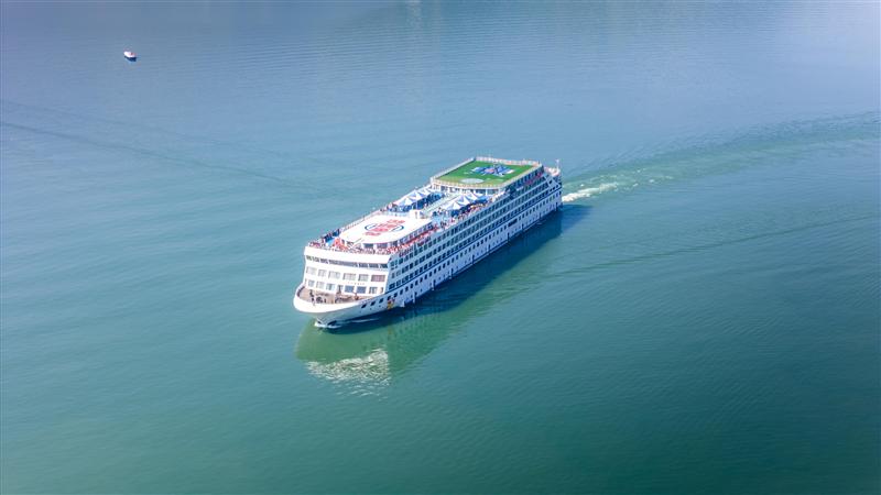 宝塔坪码头长江黄金6号航拍 宝塔坪码头长江黄金6号航拍