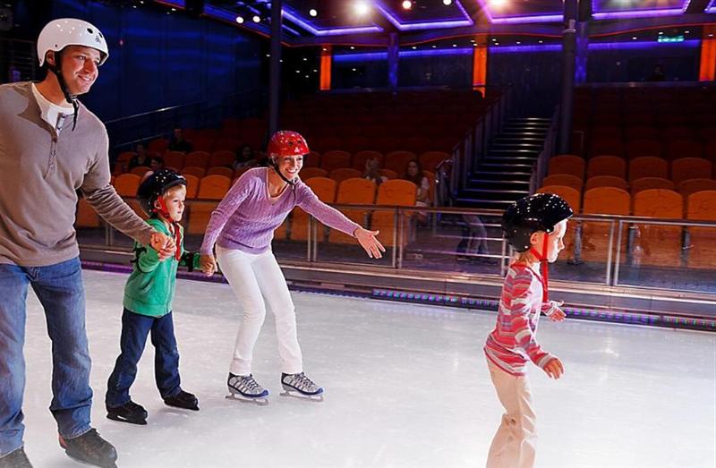 皇家加勒比郵輪滑冰場(chǎng) 皇家加勒比郵輪滑冰場(chǎng)