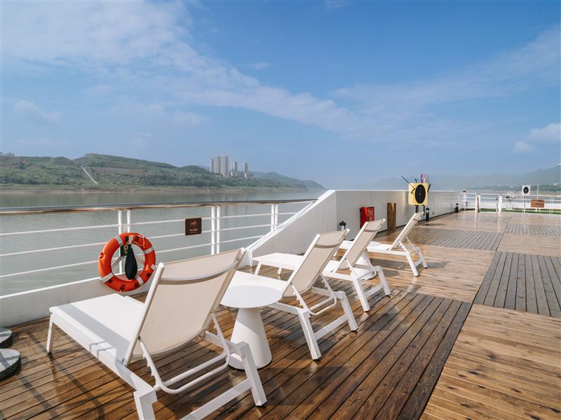 长江奇迹6F观景甲板 长江奇迹6F观景甲板