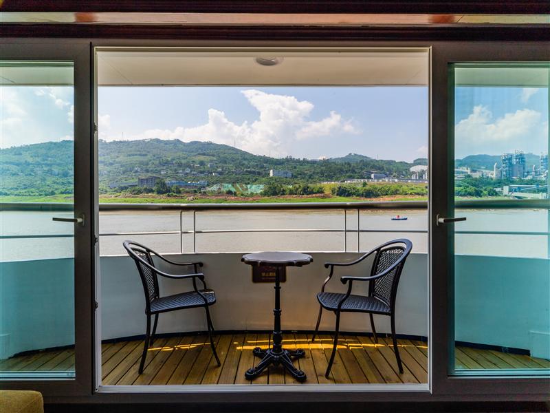 长江奇迹行政标间套房 长江奇迹行政标间套房