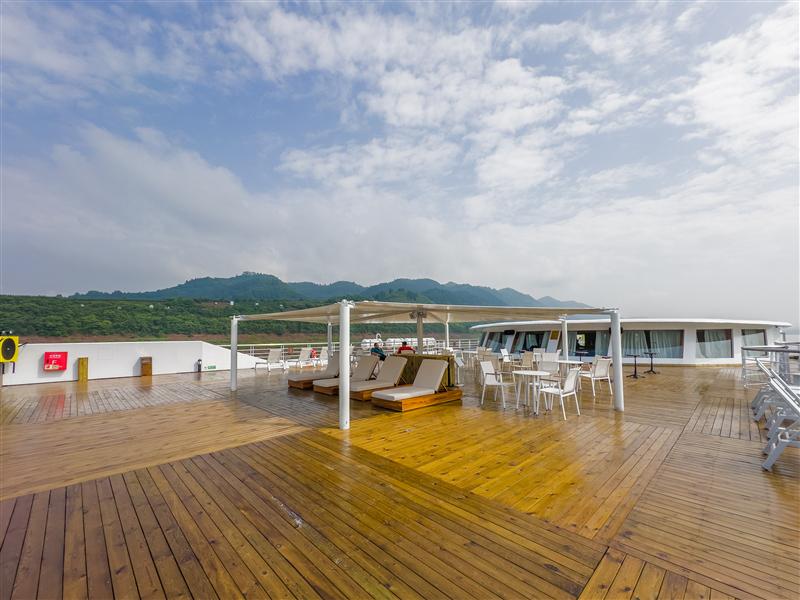 长江奇迹顶层观光甲板 长江奇迹顶层观光甲板