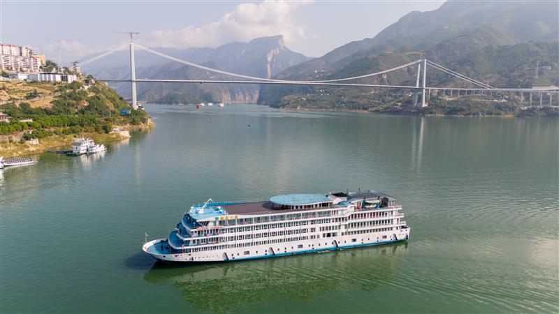 三峡奉节港总统2号航拍 三峡奉节港总统2号航拍