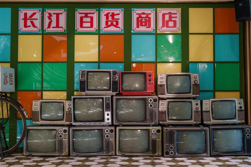 三峡长江记忆公区设施客人互动 三峡长江记忆公区设施客人互动