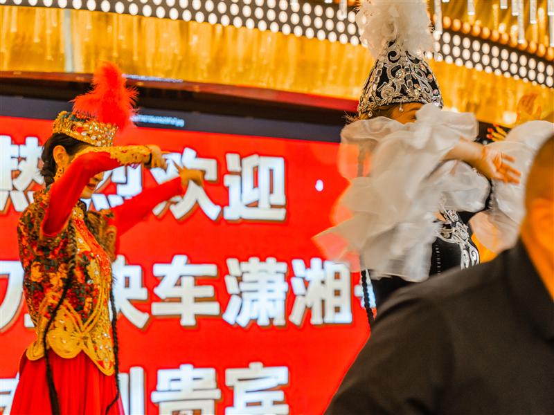 南方列车潇湘号哈密当地餐厅 南方列车潇湘号哈密当地餐厅