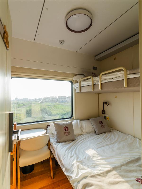 南方列车潇湘号潇湘府房间 南方列车潇湘号潇湘府房间