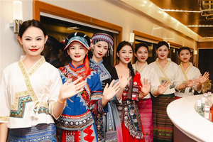 星光澜湄号 StarExpress素材 StarExpress 图库 服务团队