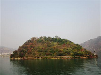 重慶奉節旅游景點推薦 近日重慶的天氣還算涼爽，很多朋友都會走出家門，去游山玩水！今天就為大家推薦一下去重慶奉節都有哪些旅游景點值得去打卡！就讓我們趁著天未熱，趁著風光正旖旎，就近來一次說走就走的旅行吧！