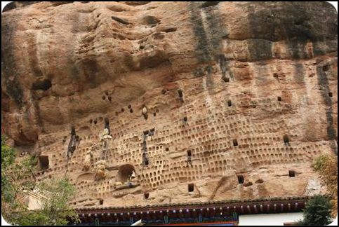 gansu 甘肅 天水 麥積山風(fēng)景名勝區(qū) 仙人崖