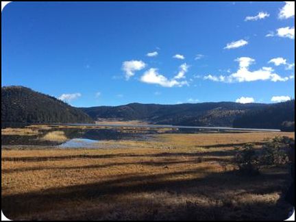 中國 云南 香格里拉 普達措 邢歡 月