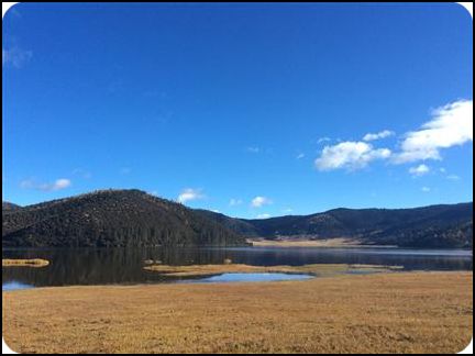 中國 云南 香格里拉 普達措 邢歡 月