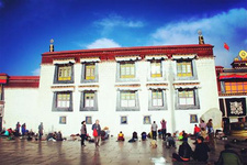 我在拉薩的日子(2) 可是話說回來,到了拉薩又能怎樣?
或許小孔去的是一個比拉薩更好的地方。