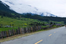 國內五大“江南”之旅(2) 國內五大“江南”之旅(2)3.青色江南呼和浩特4.塞外江南伊犁5.藏地江南林芝