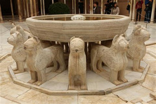 西班牙國菜tapas在哪吃，馬德里餐廳推薦 在西班牙當地，最為出名的小吃當屬Tapas塔帕斯，如果你沒有吃過西班牙的Tapas，那么你就算沒有真正來過西班牙。