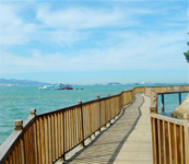 10座廈門公園推薦，免費又休閑 廈門旅游有大量的游客都會前往鼓浪嶼、曾厝垵等熱門旅游地，春季來廈門有許多小眾休閑的公園值得一逛，及休閑又免費，沒有吵雜的人流，是一個理想的清新之地。