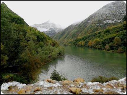 中國(guó) 甘肅 隴南 官鵝溝 秋天 高潔