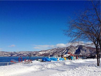 廣西北海避寒怎么玩？（2） 北海城市的最初雛形是由沙脊街、珠海路及中山路三條直街形成的，街道的兩旁延綿著一間間舊商鋪，似乎述說著昨日的盛世。