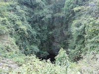 2020桂林春節游玩攻略（1） 廣西桂林是世界著名的旅游城市、中國首批國家歷史文化名城、中國優秀旅游城市，其境內的山水風光舉世聞名，千百年來享有“桂林山水甲天下”的美譽。想要過個有趣的春節，何不去桂林？你肯定會問，桂林山水確實有名，但你確定冬天去好玩嗎？