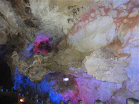 廣西百色靖西好玩的地方 世外桃源少有人知 廣西百色靖西好玩的地方！百色靖西，這里“卡斯特地貌奇布，峰叢林立、洞穴廣布、峽谷眾多、暗河縱橫、生態盎然”。當你到了百色靖西，很明顯的感覺，就是到了一個從未接觸的奇特世界。