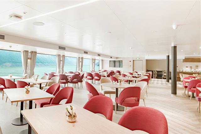 Century Oasis Cruise-Global Restaurant