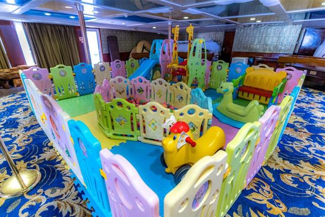 Yangtze No.1 Cruise-Children's Playground
