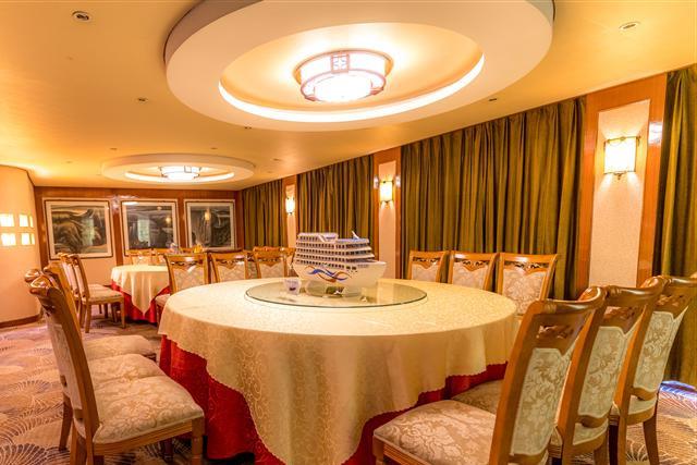 Yangtze No.1 Cruise-Business Restaurant