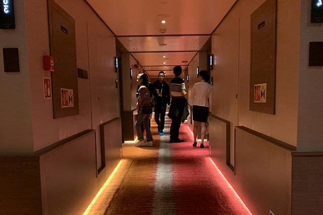 世紀凱歌號遊輪客房走廊