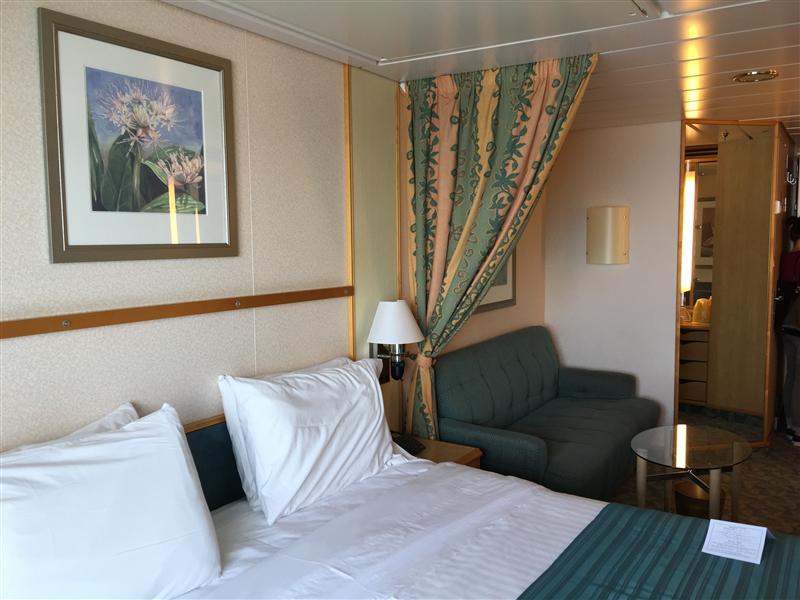 邮轮 上海国际邮轮码头港口 