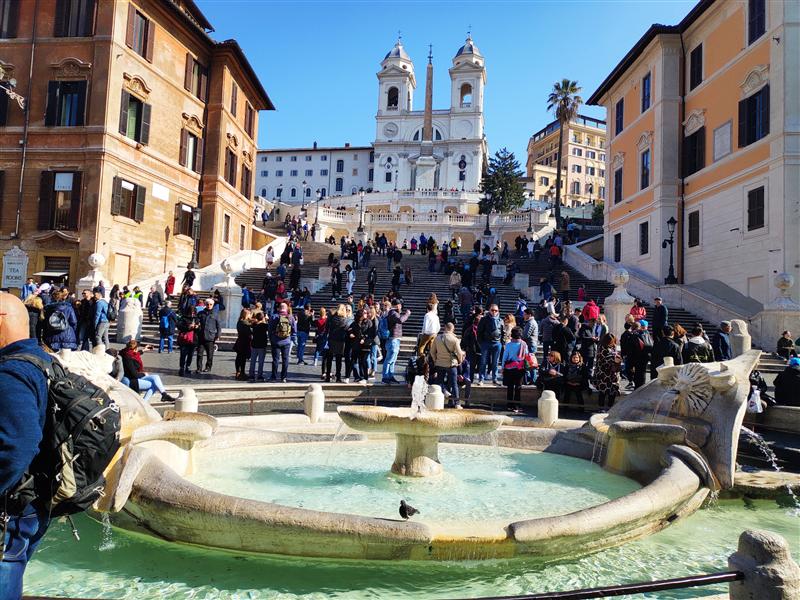 诺唯真遁逸号邮轮