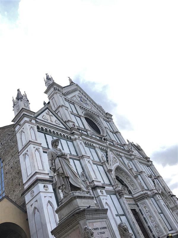 诺唯真遁逸号邮轮