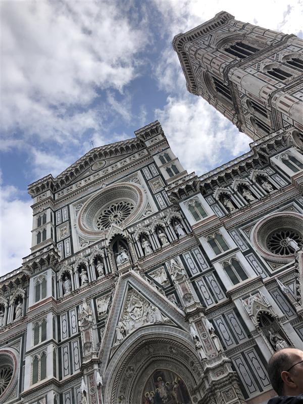 诺唯真遁逸号邮轮