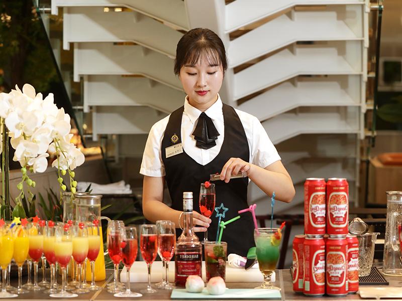 三峡游船 自助餐