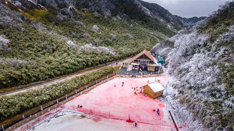 中国 重庆 南川 金佛山 北坡 滑雪场