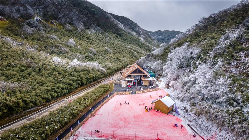 中国 重庆 南川 金佛山 北坡 滑雪场