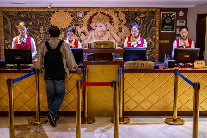 黄金5号游轮服务