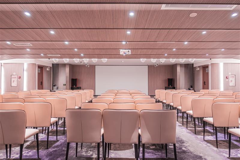 China Chongqing Chaotianmen Star Cruise Athena