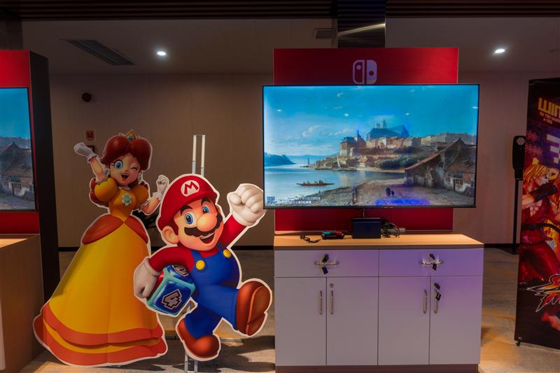 中国 重庆 华夏神女3号 电玩城