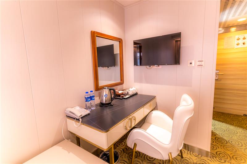 Changjiang No.1 Cruise Ship Standard Room
