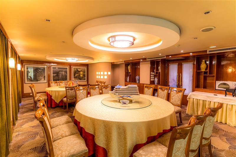 Chongqing Changjiang Overseas Series Changjiang No.1 Chief Restaurant, China