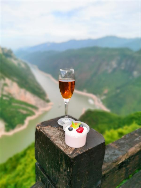 長江探索號神女天路下午茶